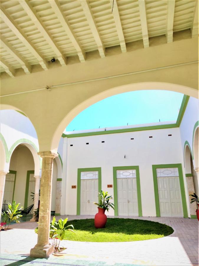 Hotel Boutique La Casona By Kavia Merida Exterior photo